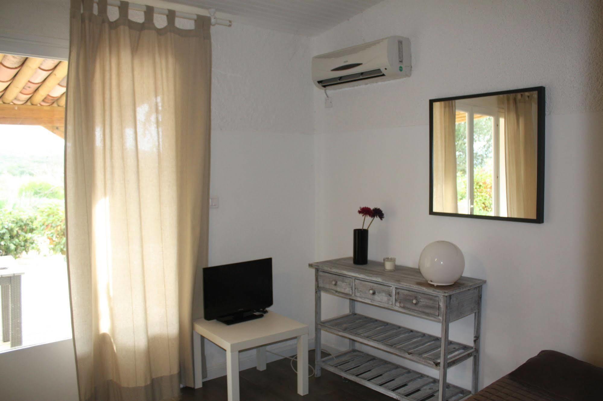 Residence Casarina Bonifacio  Exterior photo